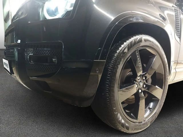 Land Rover Defender 110 D300 Dynamic HSE