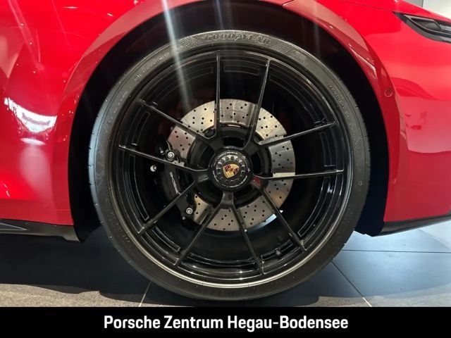 Porsche 992 4 Carrera Coupé GTS