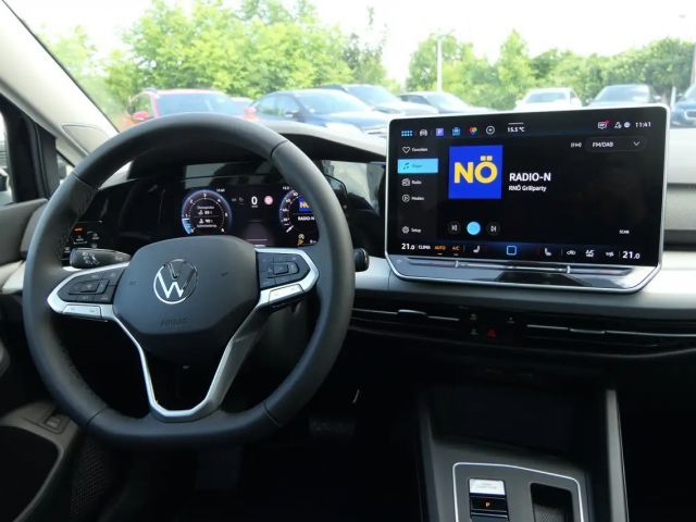 Volkswagen Golf Business DSG Variant