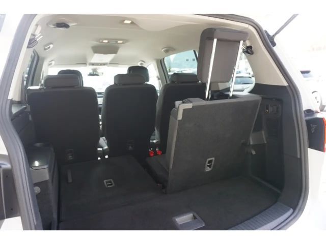 Volkswagen Touran 2.0 TDI DSG R-Line