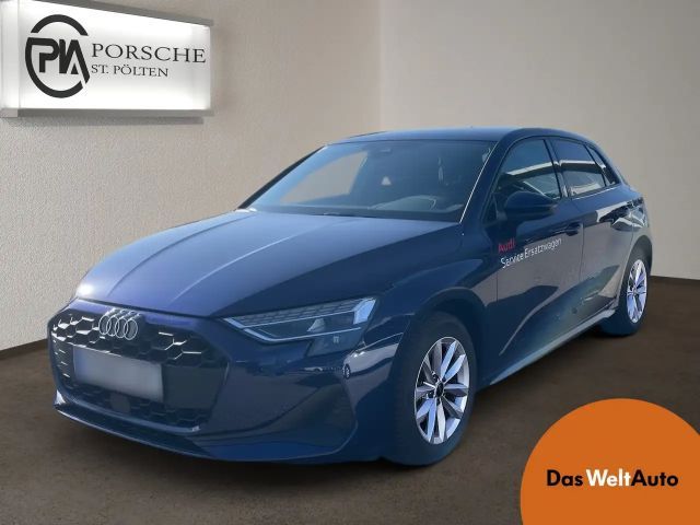 Audi A3 30 TFSI Sedan