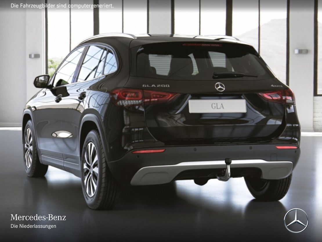 Mercedes-Benz GLA 200 4MATIC Style