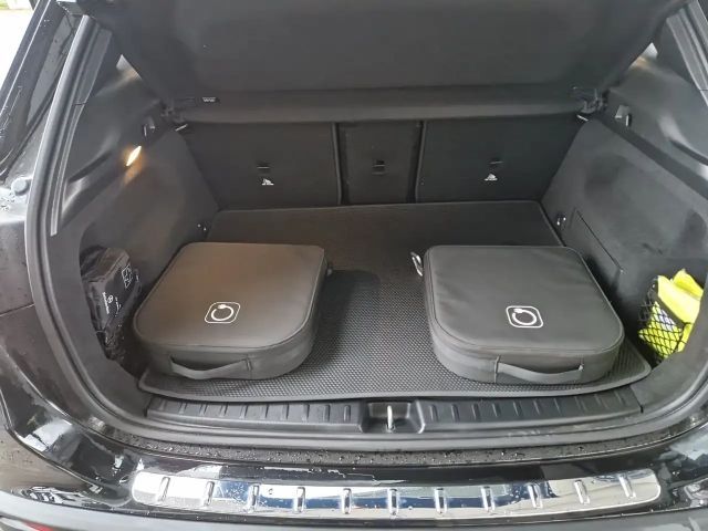 Mercedes-Benz EQA 350 4MATIC AMG Line