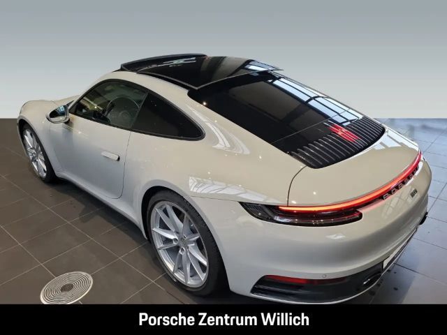 Porsche 992 Carrera Coupé