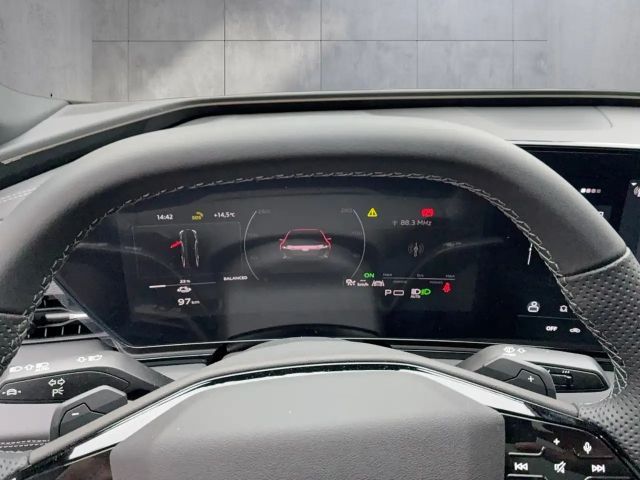 Audi A6 e-tron Quattro