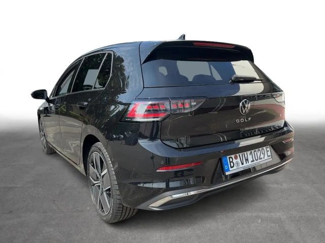 Volkswagen Golf DSG Style eHybrid