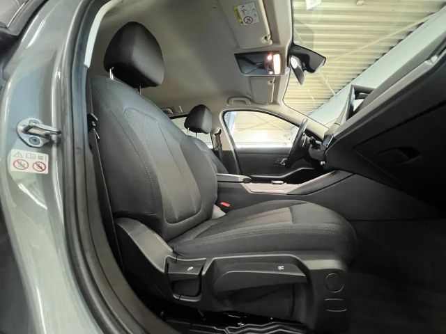 BMW 320 320d Touring xDrive