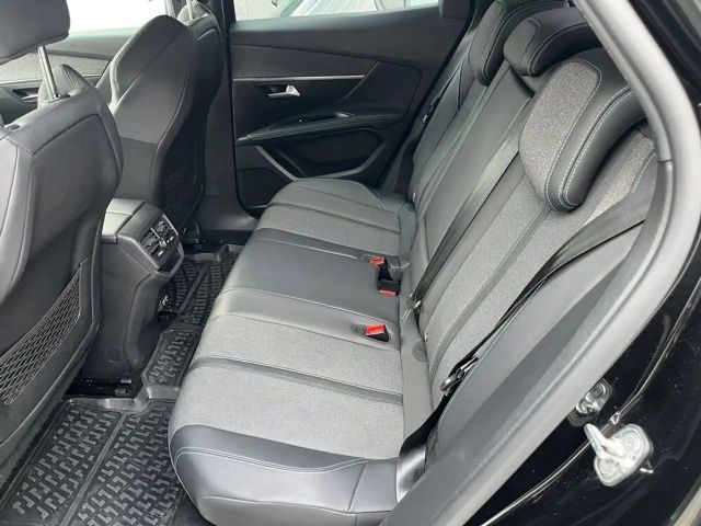 Peugeot 3008 Allure Pack EAT8