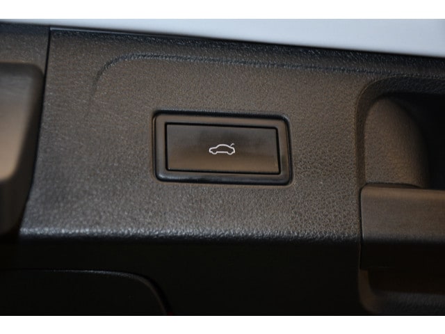 Volkswagen Passat 2.0 TDI Business DSG Variant