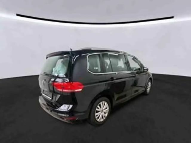 Volkswagen Touran 1.5 TSI DSG Highline