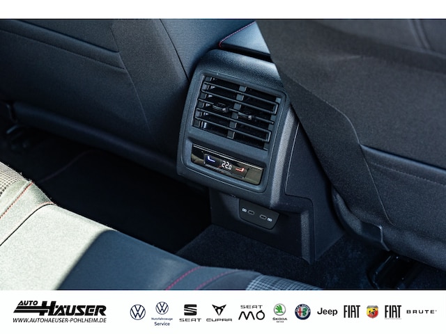 Volkswagen Golf 2.0 TSI DSG Golf VIII