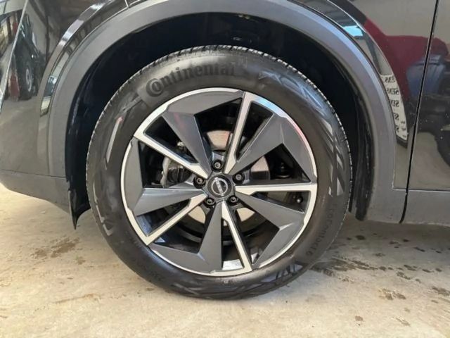 Nissan Qashqai AWD DIG-T Tekna