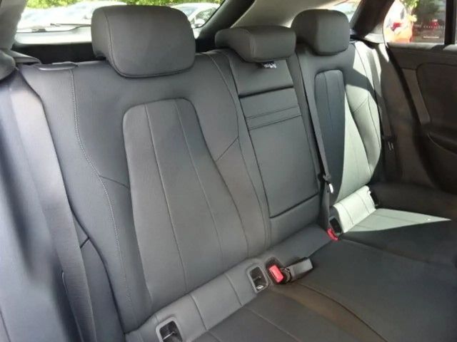 Mercedes-Benz CLA 200 Progressive