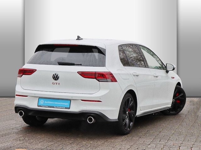 Volkswagen Golf 2.0 TSI DSG