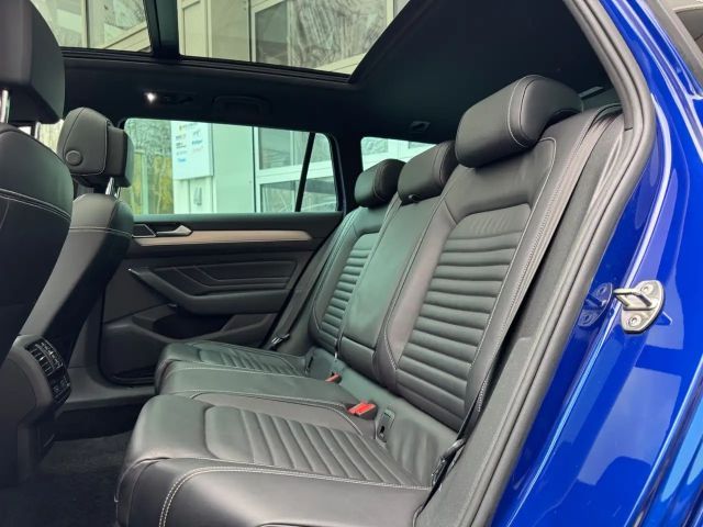 Volkswagen Passat 2.0 TDI IQ.Drive R-Line