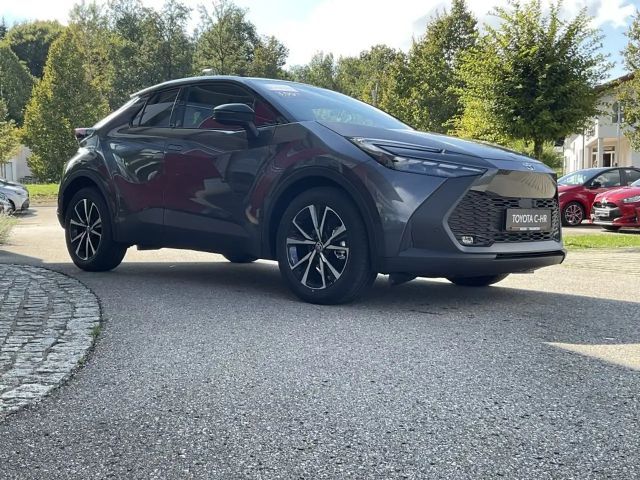 Toyota C-HR Hybride Team D