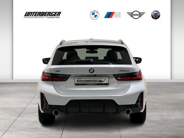 BMW 330 330d M-Sport Touring xDrive