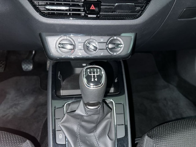 Skoda Fabia 1.0 TSI Tour