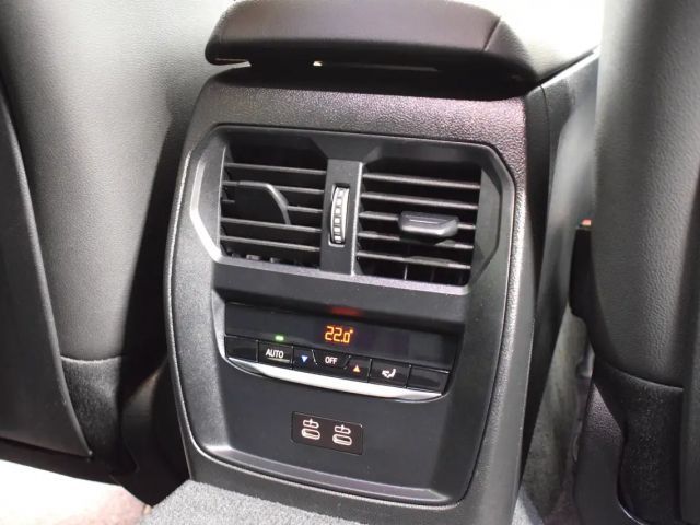 BMW 320 320d M-Sport Touring