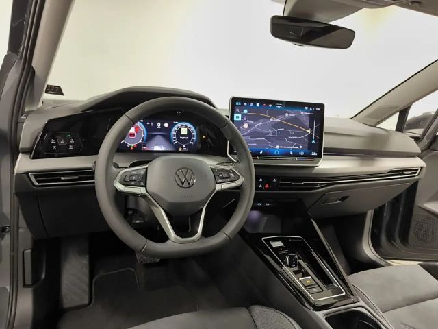 Volkswagen Golf 1.5 TSI DSG Style Variant