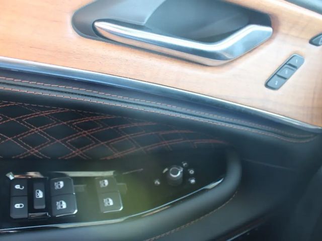 Jeep Grand Cherokee 4xe Summit