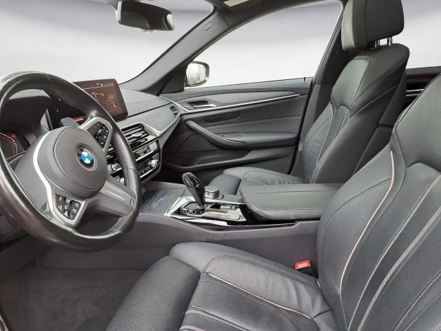 BMW 530 530d Touring xDrive