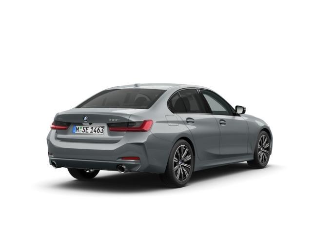 BMW 320 320i Sedan xDrive
