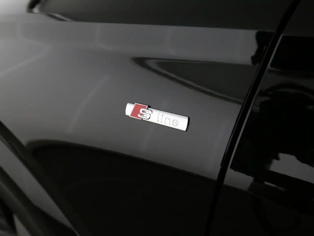 Audi Q6 e-tron S-Line