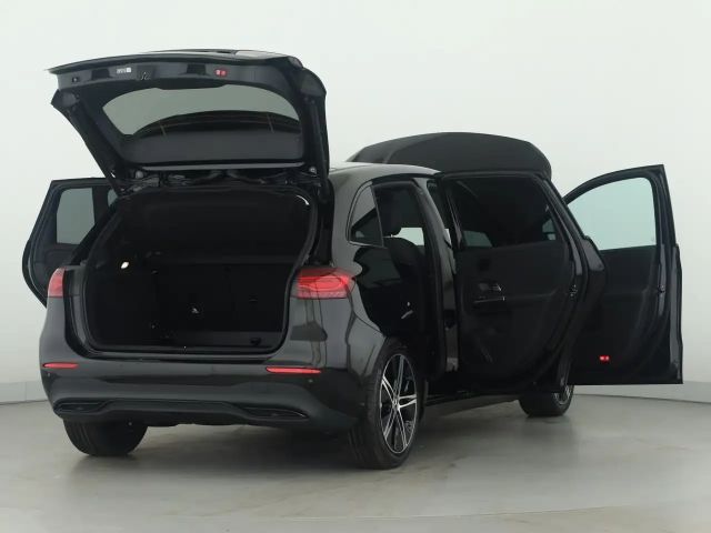 Mercedes-Benz B 200 B 200 d