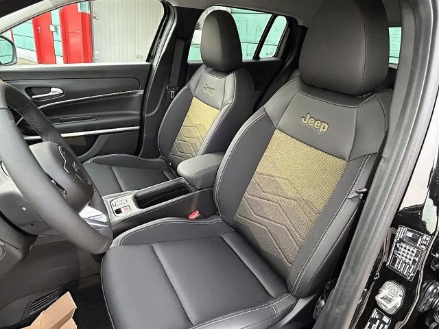 Jeep Avenger Full-Electric Summit