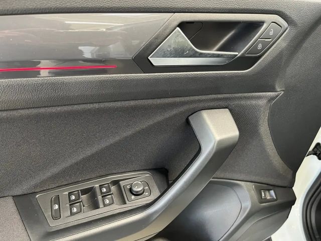 Volkswagen T-Roc 1.5 TSI DSG Sport