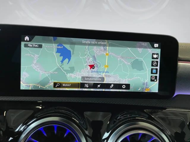 Mercedes-Benz CLA 200 AMG Line Shooting Brake