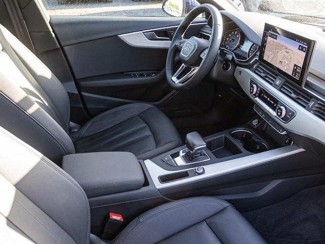 Audi A4 35 TFSI Avant S-Tronic