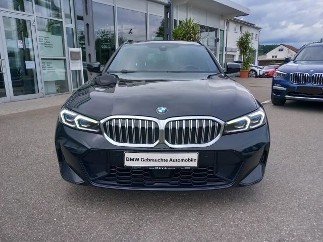 BMW 320 320d M-Sport Touring xDrive
