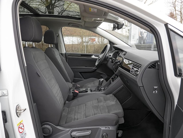 Volkswagen Touran 1.5 TSI DSG Highline R-Line