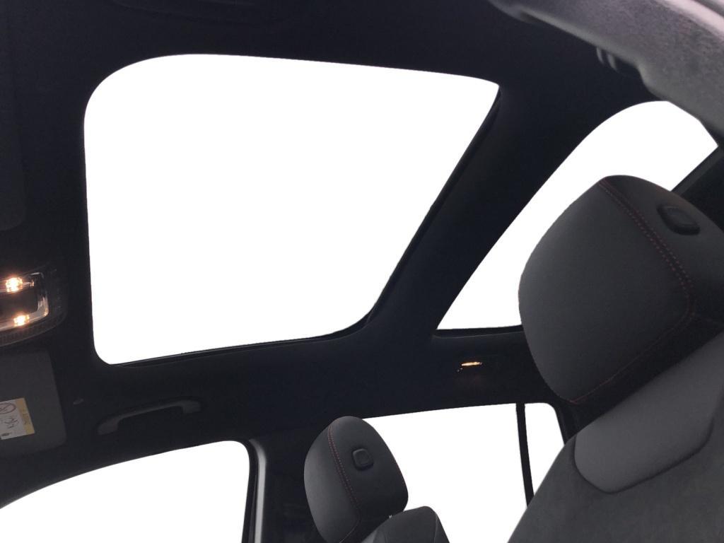 Mercedes-Benz GLB 220 AMG Line