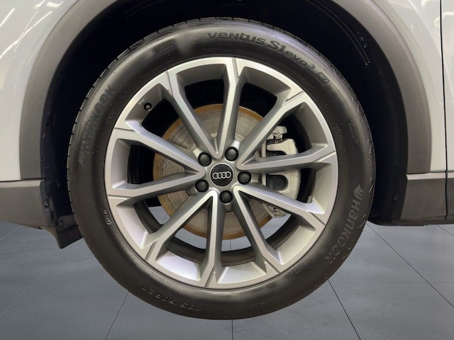 Audi Q4 e-tron SUV 45 e-tron Audi Q4 e-tron