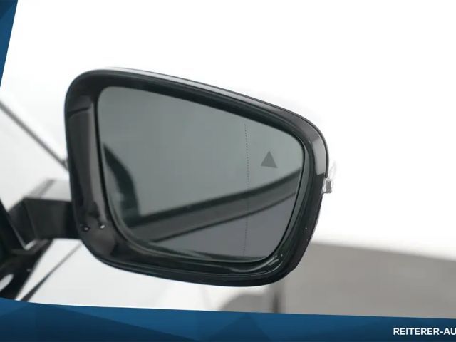 BMW 330 330e M-Sport xDrive