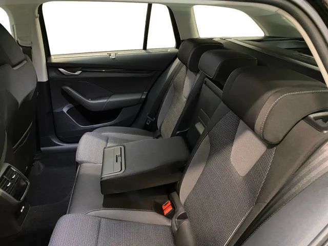 Skoda Octavia Combi Selection