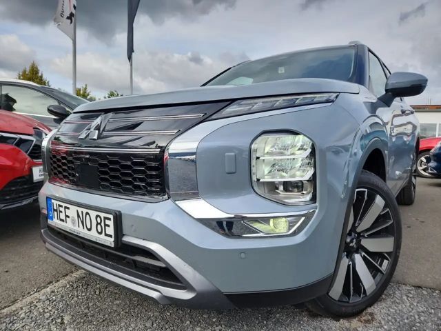 Mitsubishi Outlander 4WD