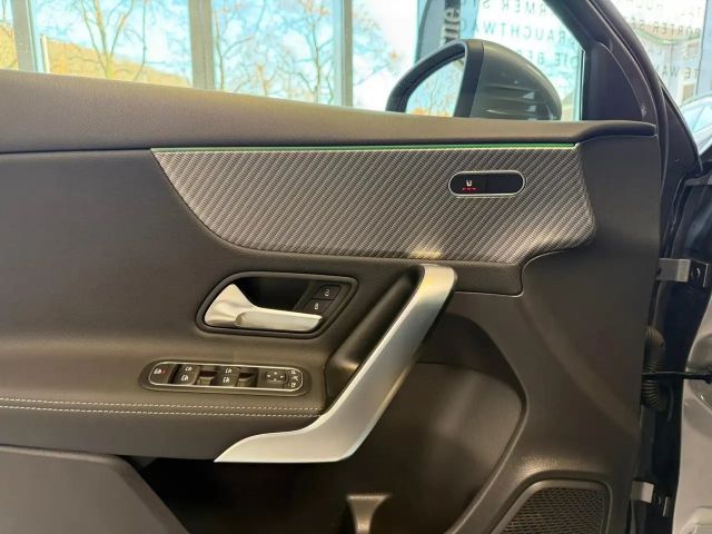 Mercedes-Benz A 200 Progressive