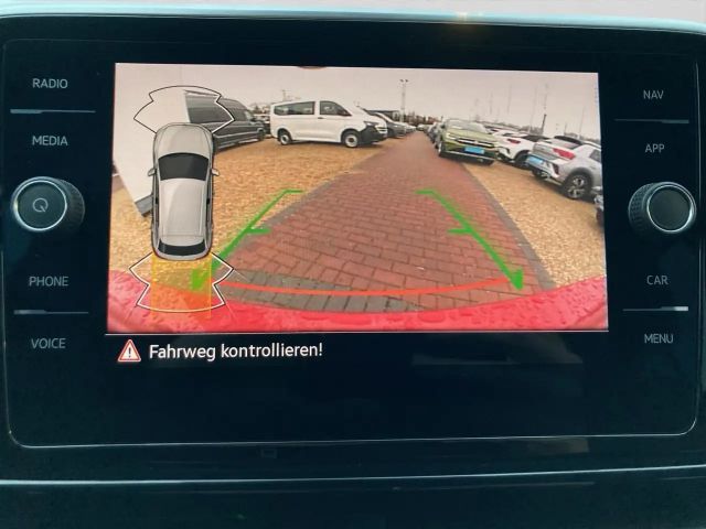 Volkswagen T-Roc 1.5 TSI DSG R-Line