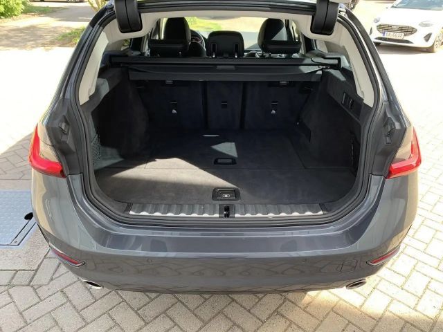 BMW 330 330i Sport Line Touring