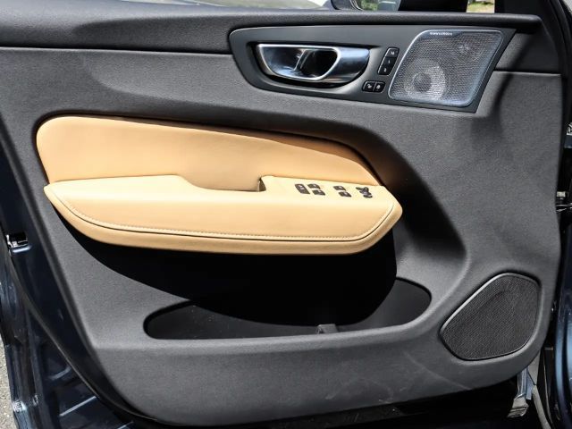 Volvo XC60 AWD Dark Ultimate