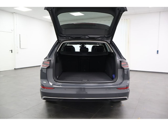 Volkswagen Golf 2.0 TDI DSG Golf VIII Variant