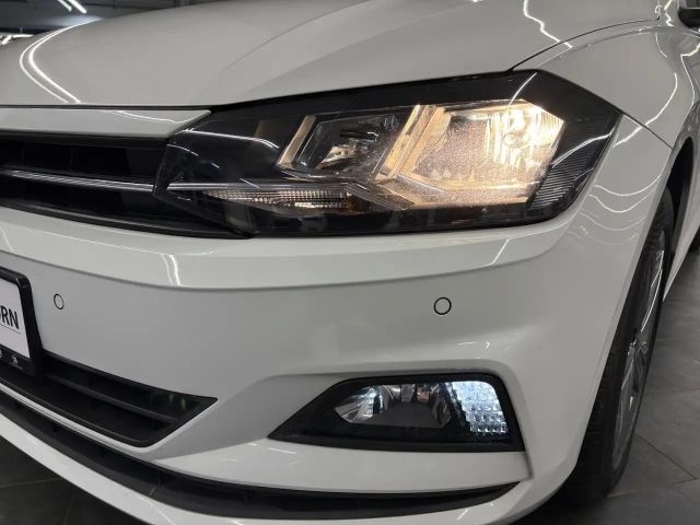 Volkswagen Polo 1.0 TSI Comfortline DSG