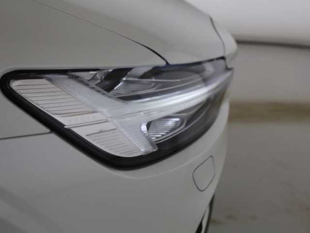 Volvo V60 AWD Dark Plus T6