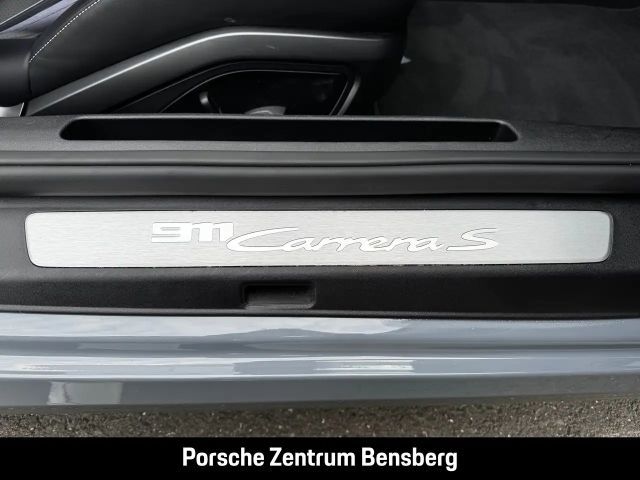 Porsche 992 Cabrio Carrera S