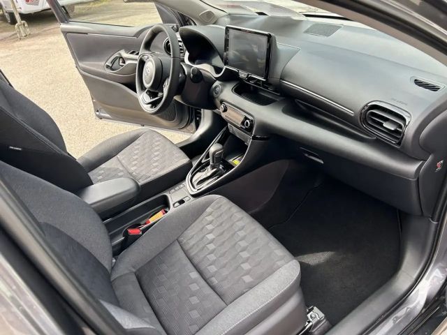 Toyota Yaris Hatchback Hybride VVT-i