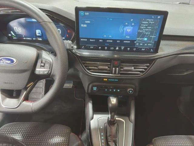 Ford Focus ST Line Wagon